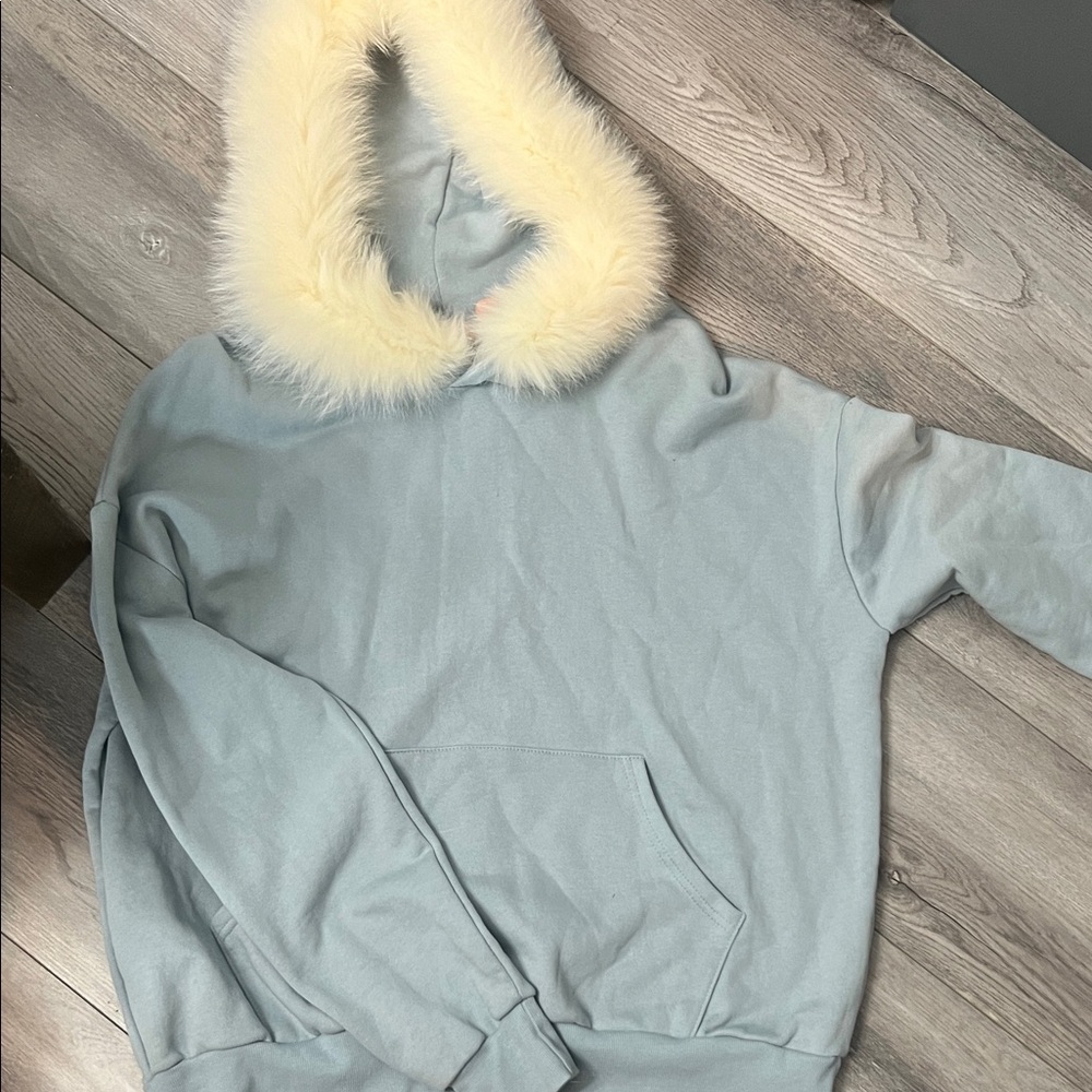 Women's Blue Hoodie with Cream Fur Trim small-Medium